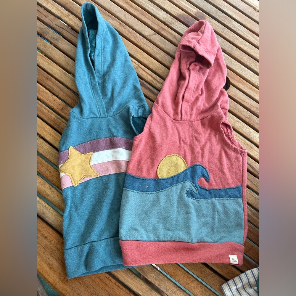 Lulu + Roo aka little road co. , hoodie set 3T